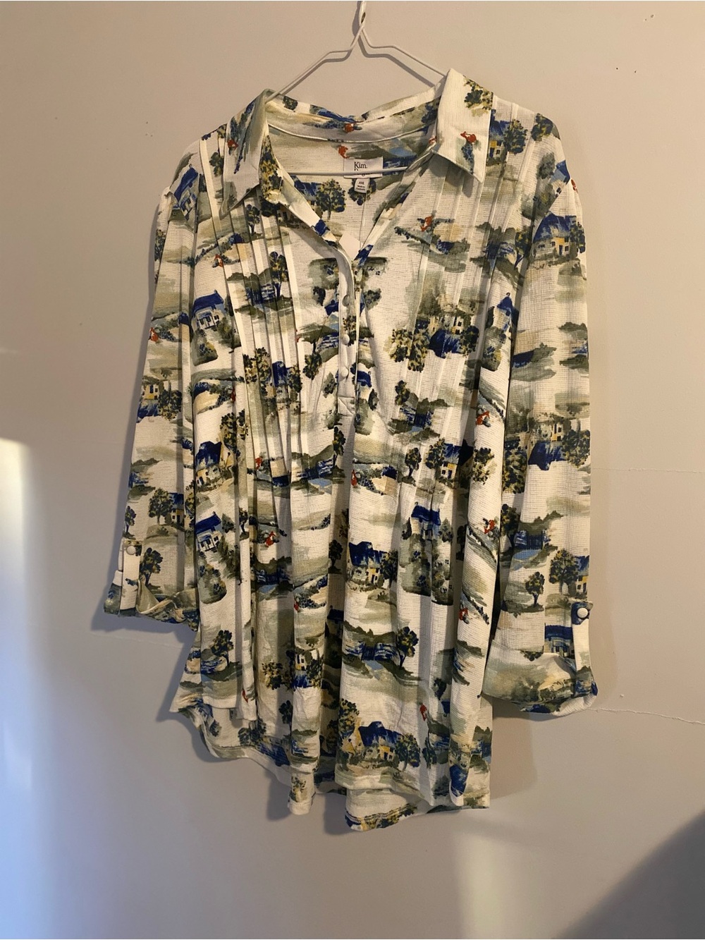 Scenic Print Button-Up Blouse in White Green and Blue